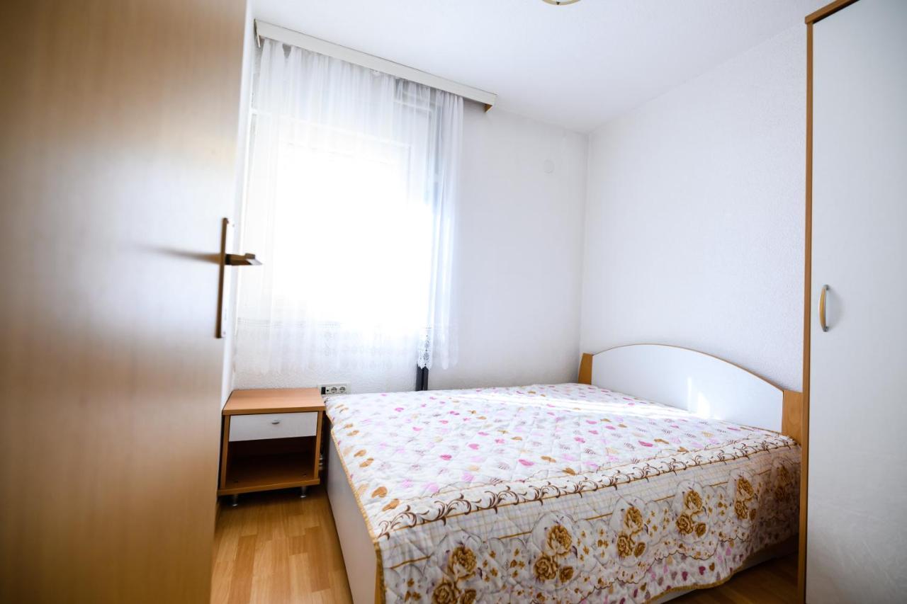 Apartmani Milka Zadar Bagian luar foto